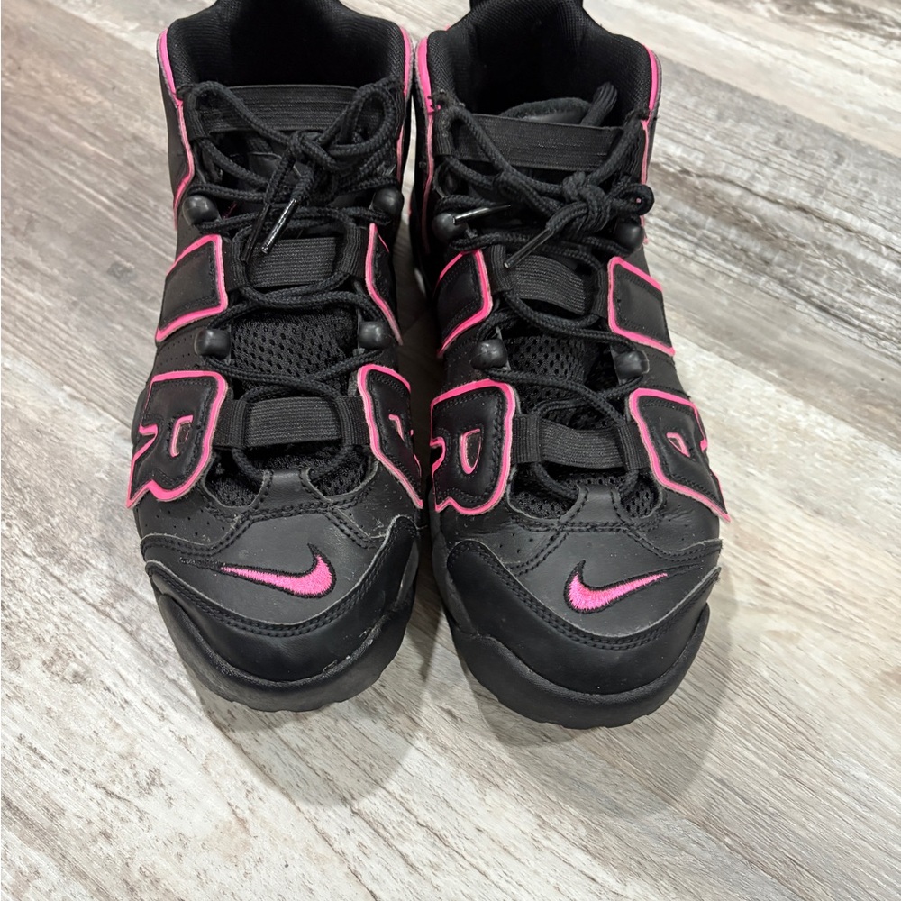 Nike Kids Black Sneakers with Pink Accents